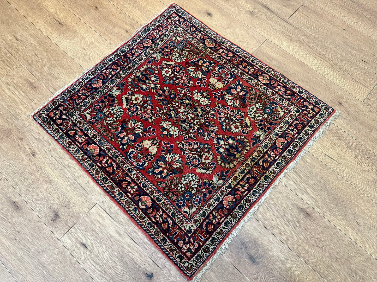 Orientteppich handgeknüpft 101x96 cm Sarough Louvre