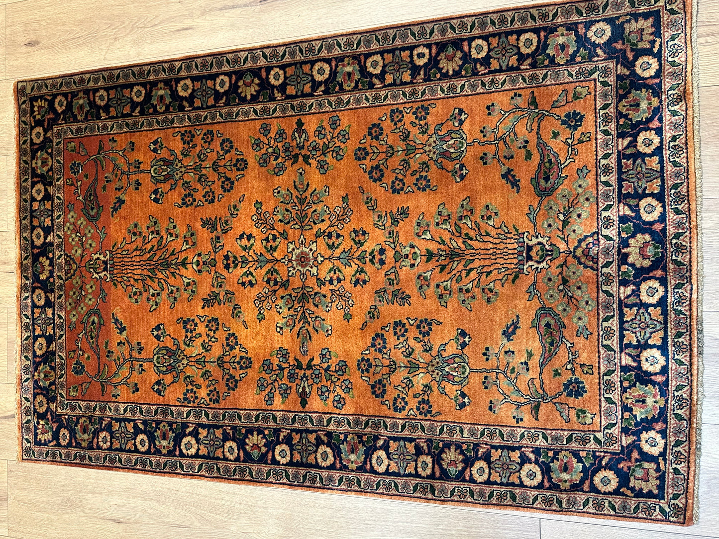 Orientteppich Sarough – Antikes Design, Handgeknüpft – 152 x 95 cm