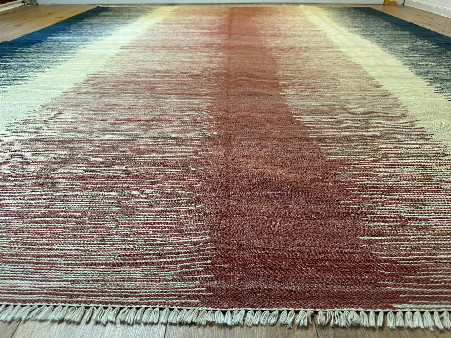 Orientteppich handgeknüpft Kelim Designer 305x255 cm
