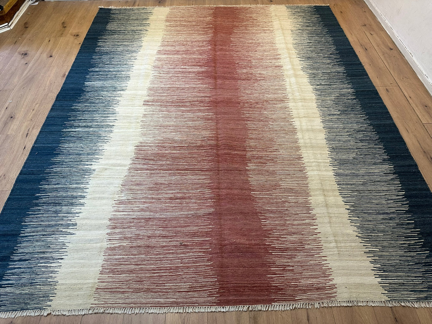 Orientteppich handgeknüpft Kelim Designer 305x255 cm