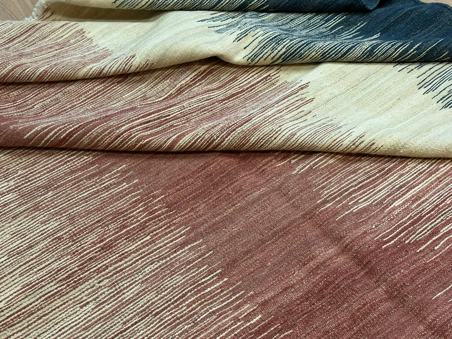 Orientteppich handgeknüpft Kelim Designer 305x255 cm