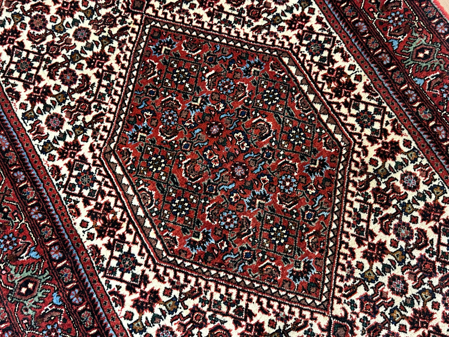 Perser Teppich Bidjar – Handgeknüpft aus Korkwolle &amp; Witseide – 133 x 72 cm