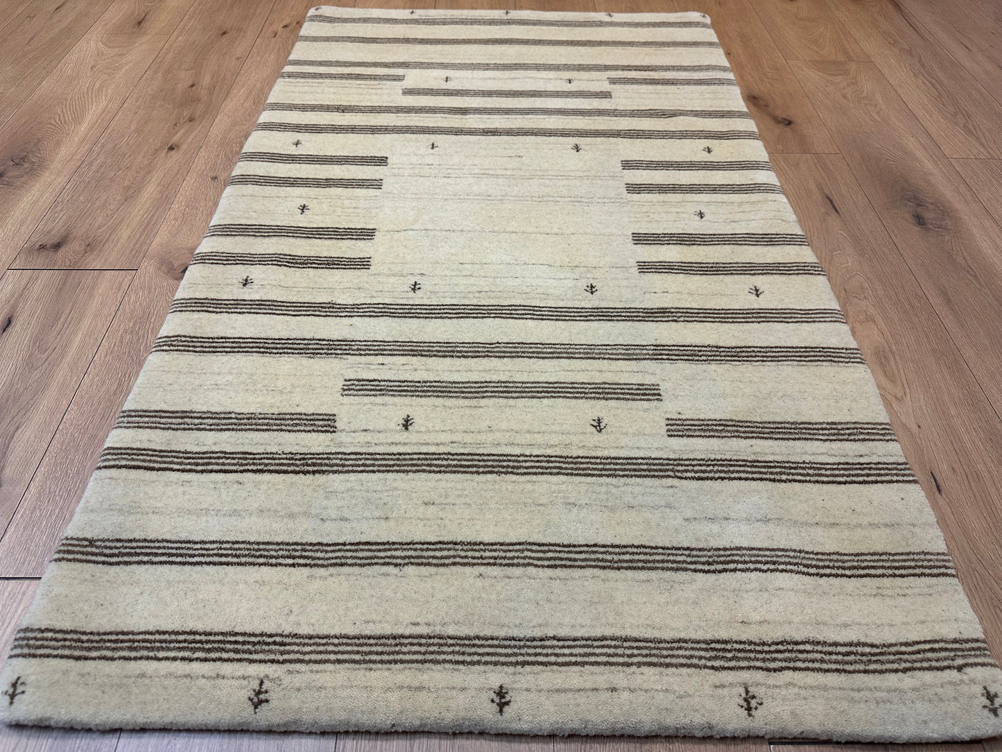 Perser Teppich Gabbeh – Handgeknüpft aus Schurwolle – 156 x 93 cm