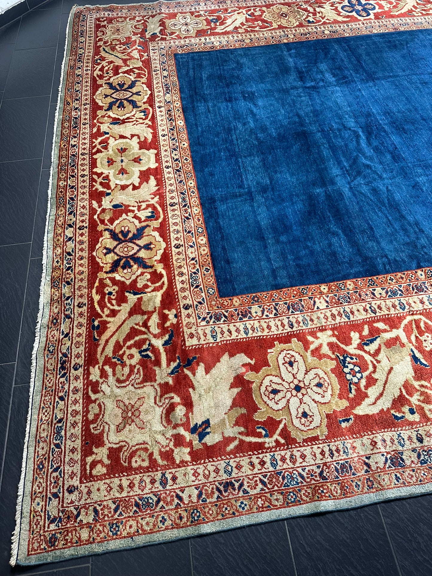 Orientteppich handgeknüpft 460x375 cm antik naturfarben Mahal Ziegler