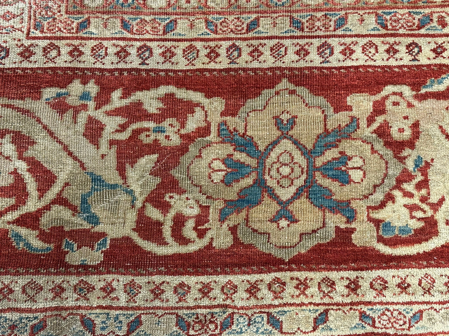 Orientteppich handgeknüpft 460x375 cm antik naturfarben Mahal Ziegler