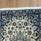 Perser Teppich Nain – Handgeknüpft aus Korkwolle und Seide – 142 x 89 cm