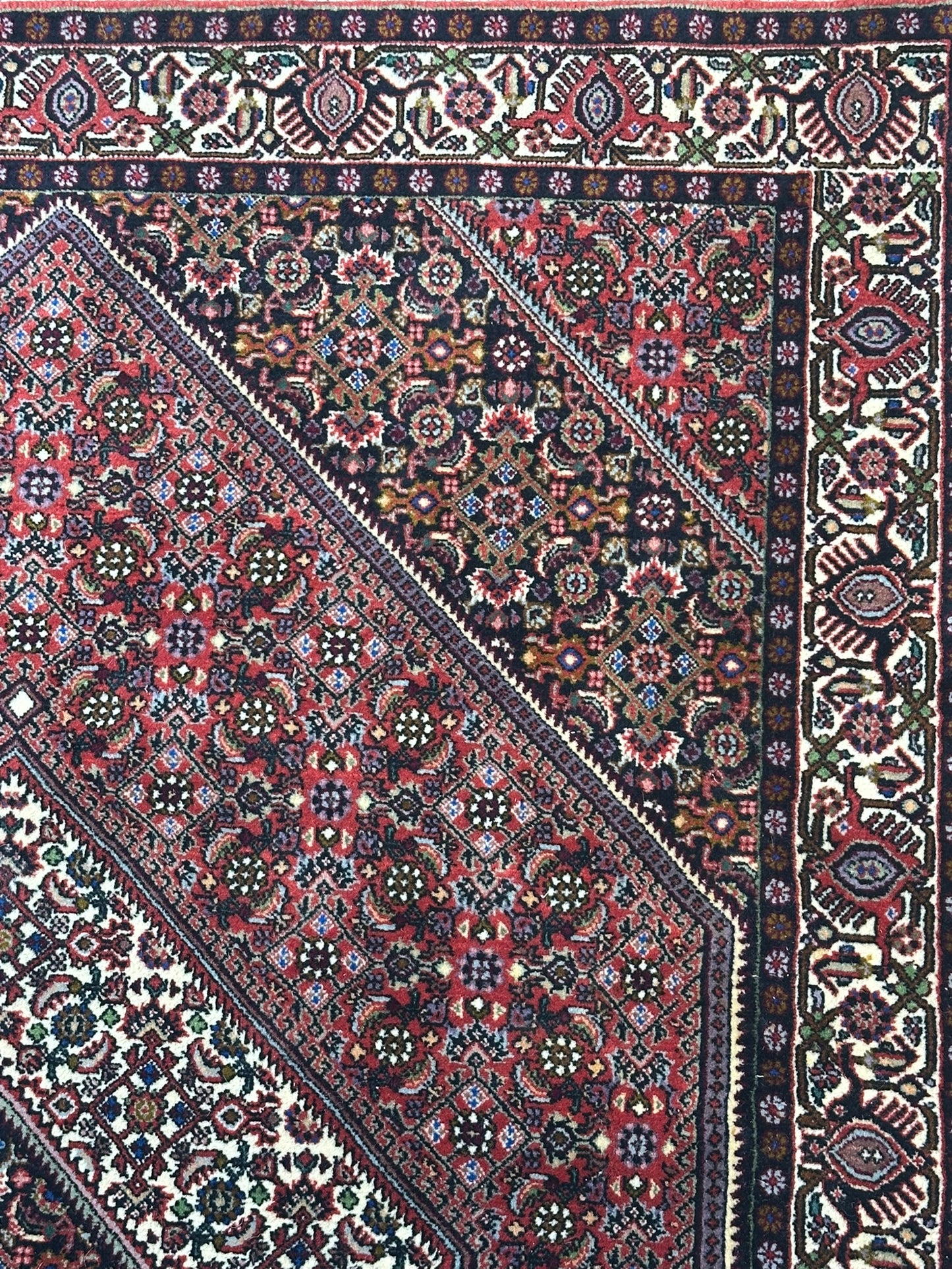 Orientteppich handgeknüpft Bidjar 178x111 cm