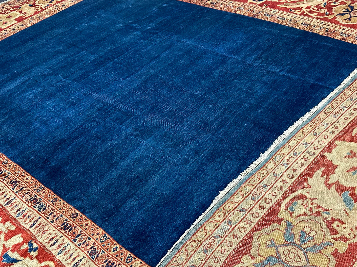 Orientteppich handgeknüpft 460x375 cm antik naturfarben Mahal Ziegler