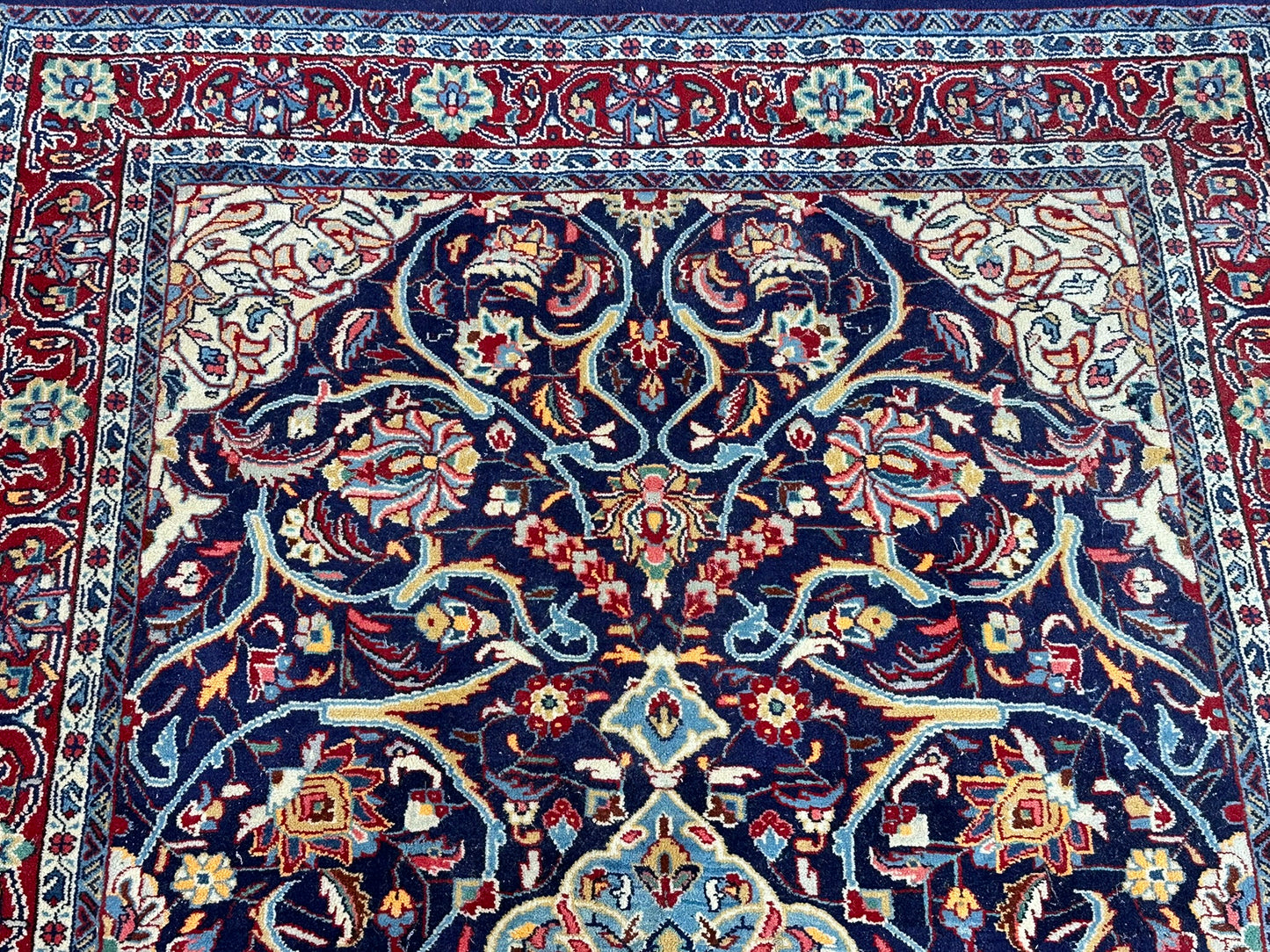 Orientteppich handgeknüpft Sarough Medaillon 200x135 cm