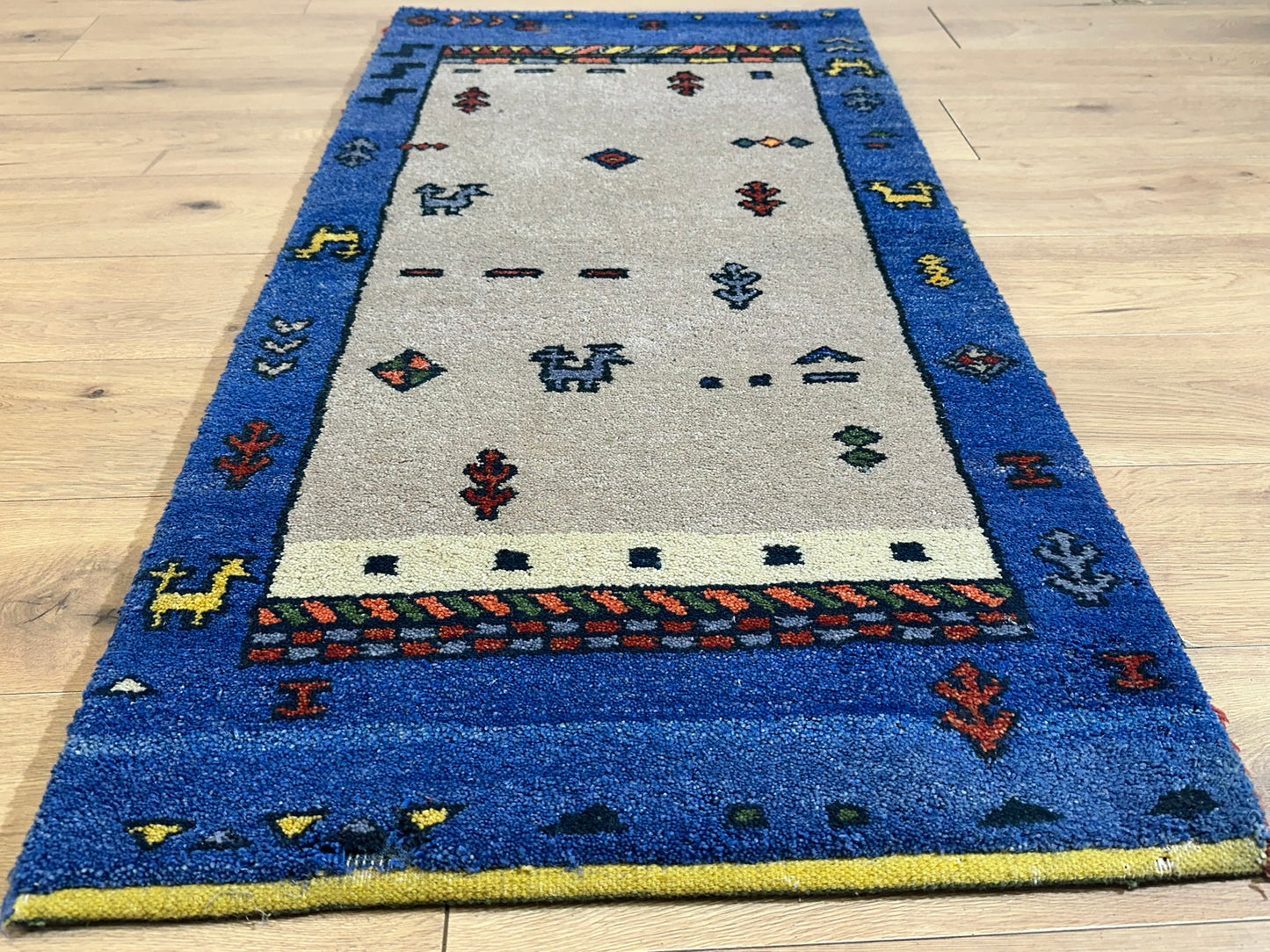 Orientteppich handgeknüpft Gabbeh Indian 140x70 cm
