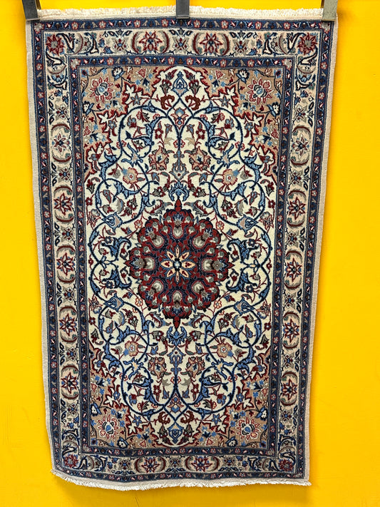 Perser Teppich Isfahan – Handgeknüpft aus Witseide – 116 x 69 cm