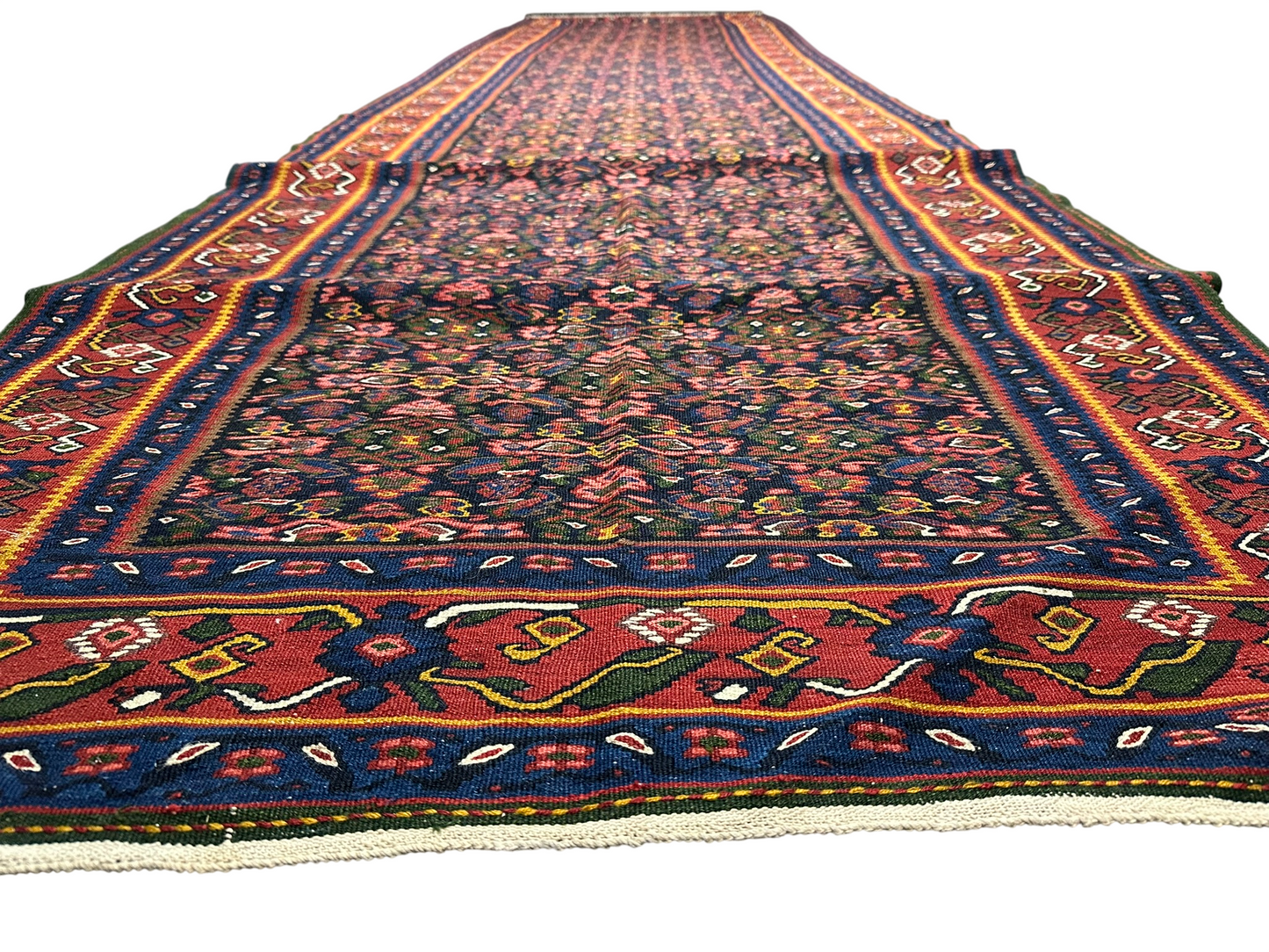 Orientteppich handgeknüpft Senneh Läufer 677x138 cm