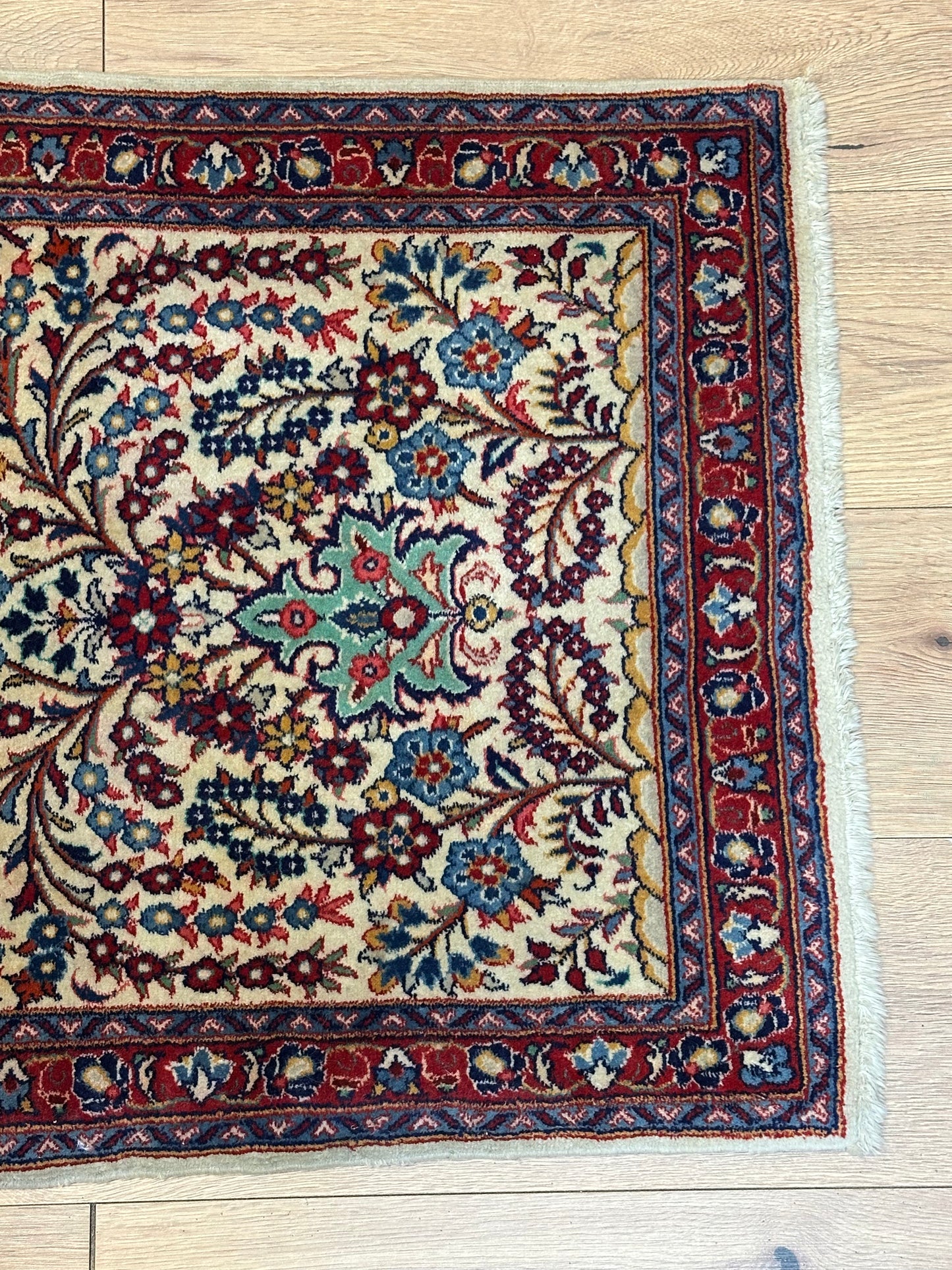 Perser Teppich Sarough – Handgeknüpft – 137 x 66 cm