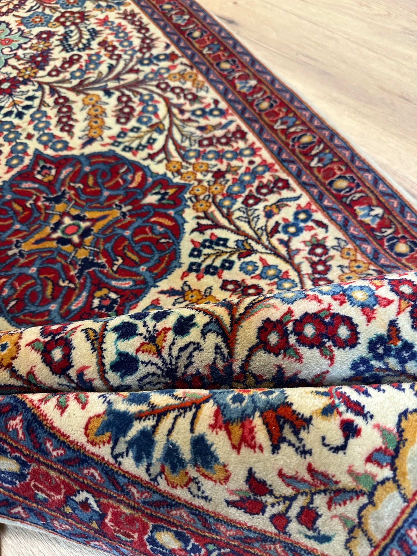 Perser Teppich Sarough – Handgeknüpft – 137 x 66 cm