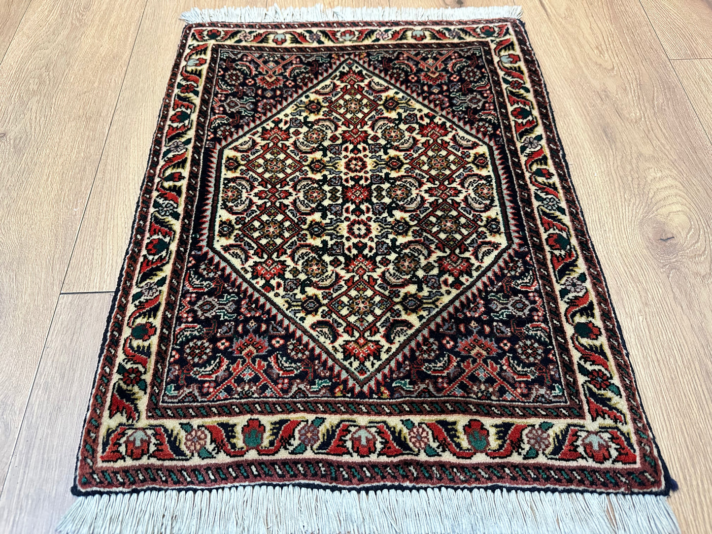 Perser Teppich Bidjar – Handgeknüpft – 65 x 52 cm