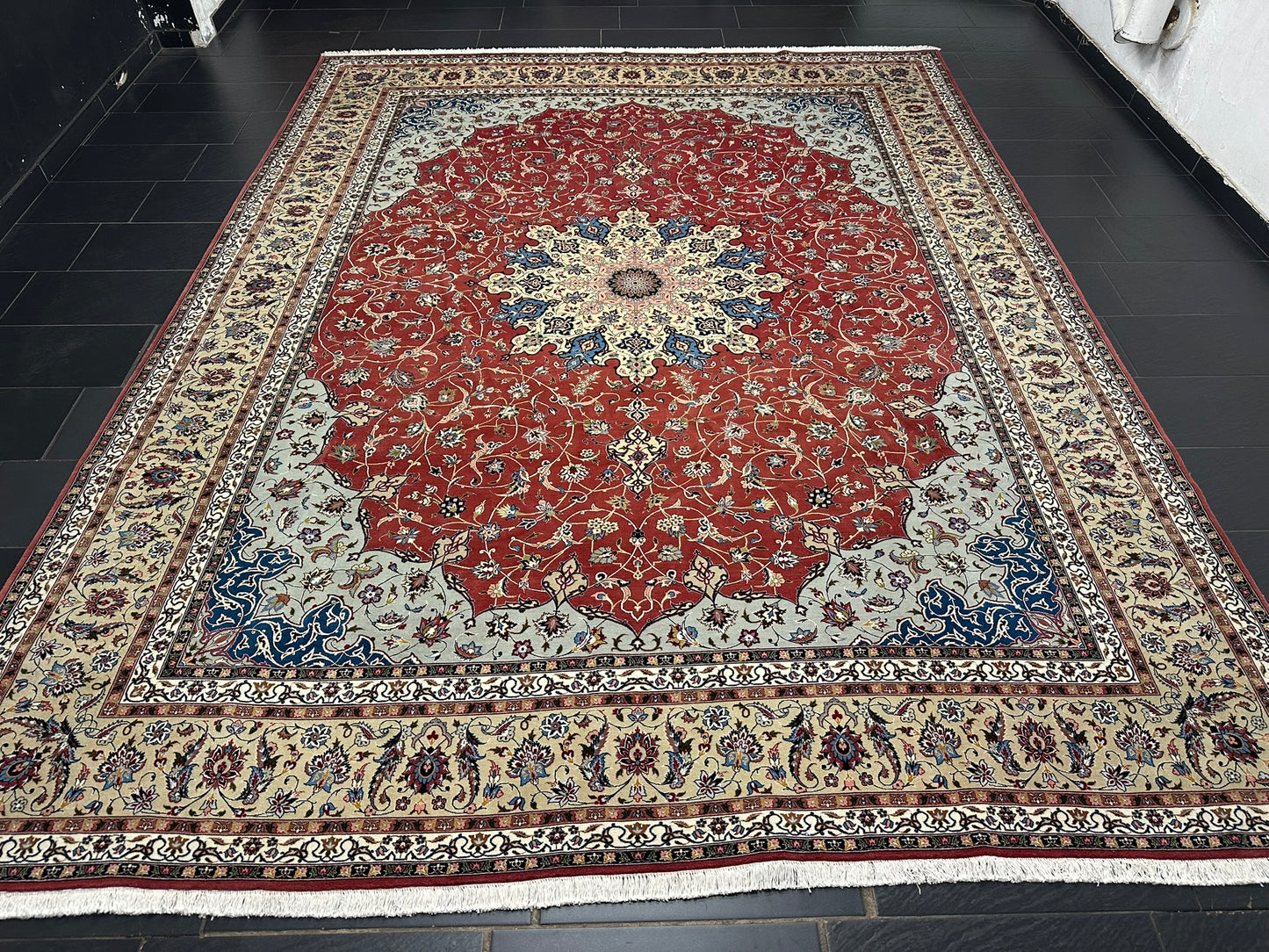 Orientteppich handgeknüpft 393x302 Täbriz Muster 50er