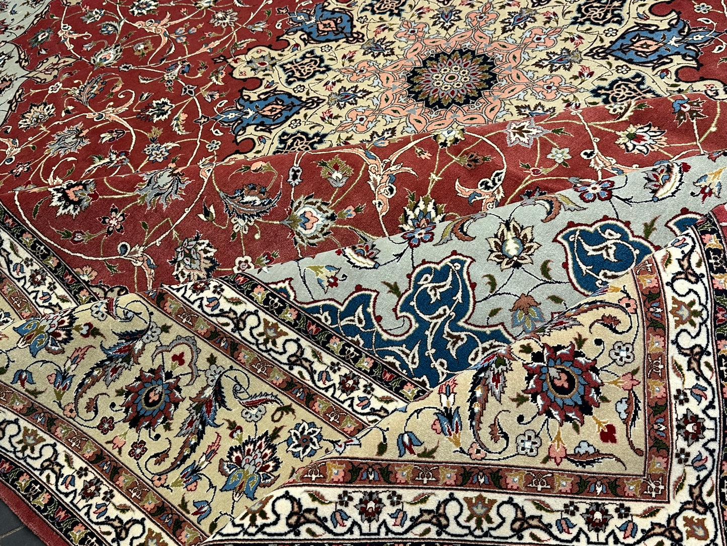 Orientteppich handgeknüpft 393x302 Täbriz Muster 50er