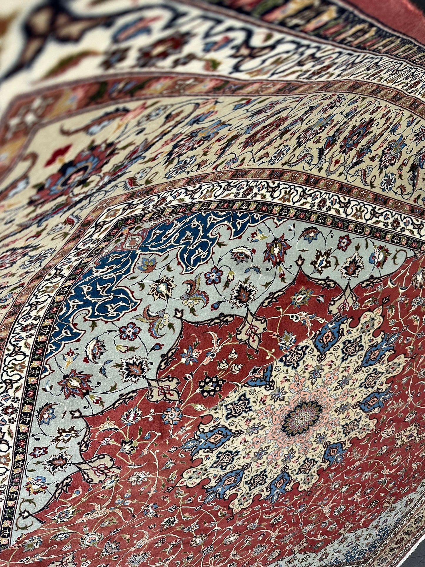 Orientteppich handgeknüpft 393x302 Täbriz Muster 50er
