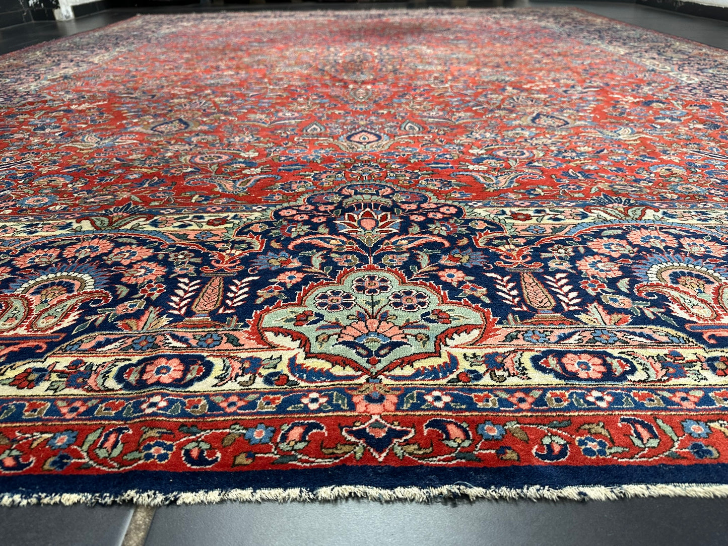 Orientteppich handgeknüpft antik naturfarben Keschan 426x320 cm