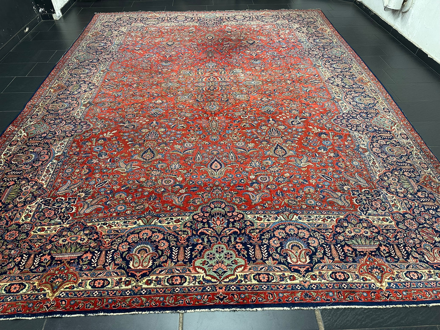 Orientteppich handgeknüpft antik naturfarben Keschan 426x320 cm