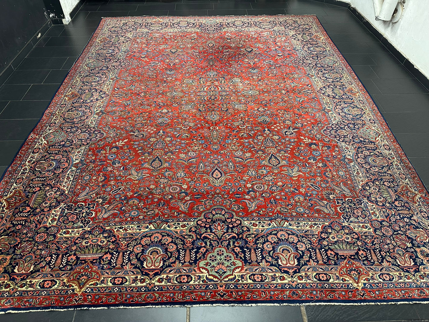 Orientteppich handgeknüpft antik naturfarben Keschan 426x320 cm