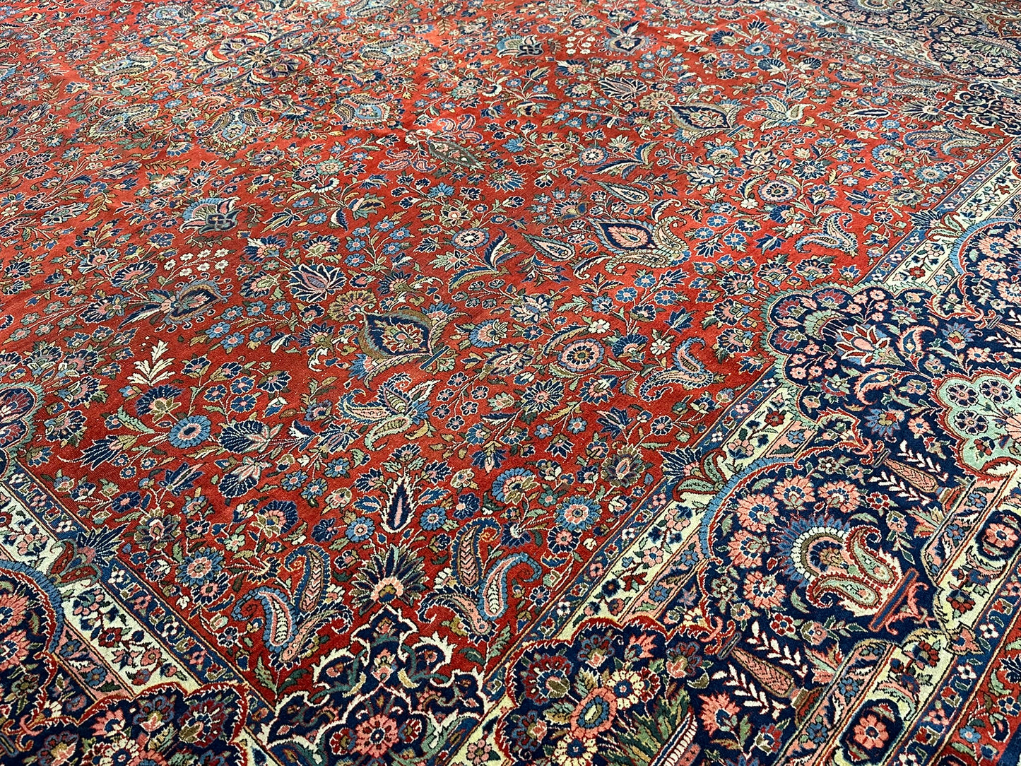 Orientteppich handgeknüpft antik naturfarben Keschan 426x320 cm