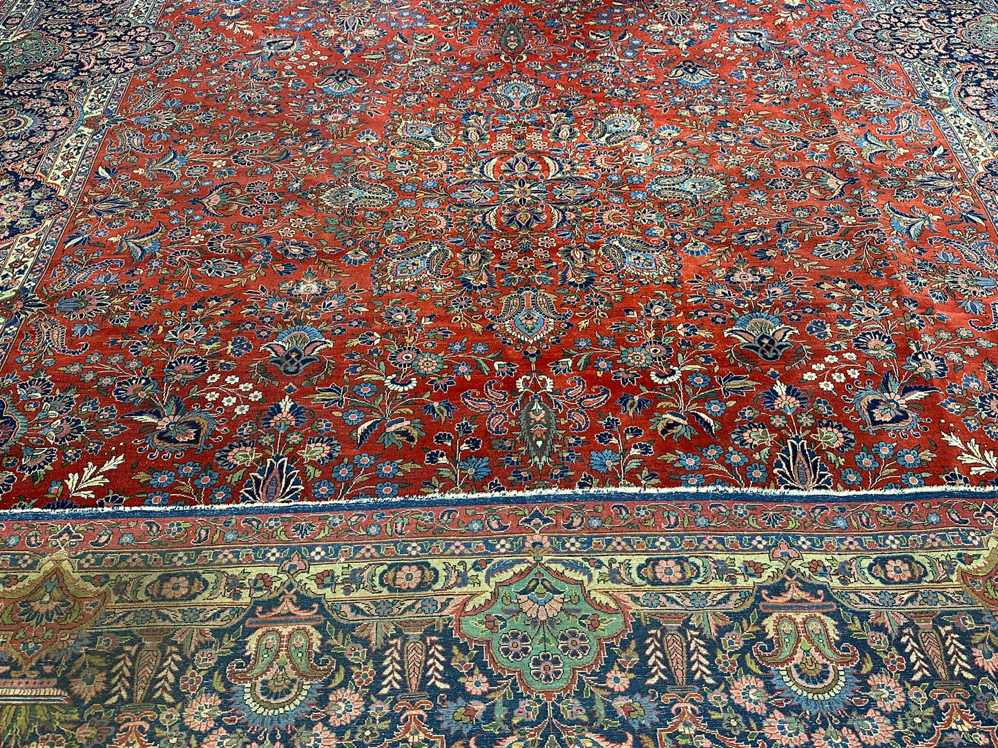 Orientteppich handgeknüpft antik naturfarben Keschan 426x320 cm