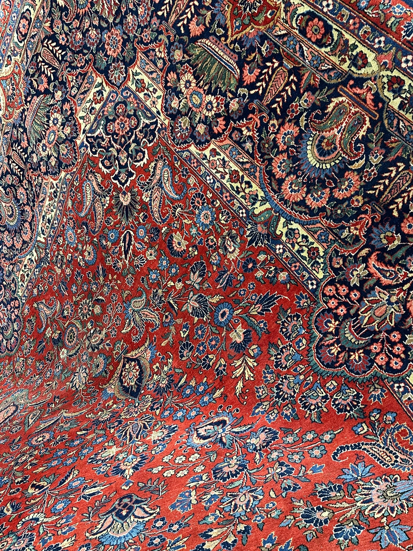 Orientteppich handgeknüpft antik naturfarben Keschan 426x320 cm