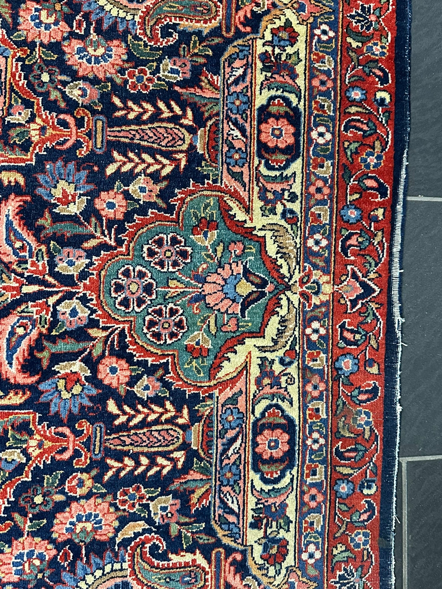 Orientteppich handgeknüpft antik naturfarben Keschan 426x320 cm