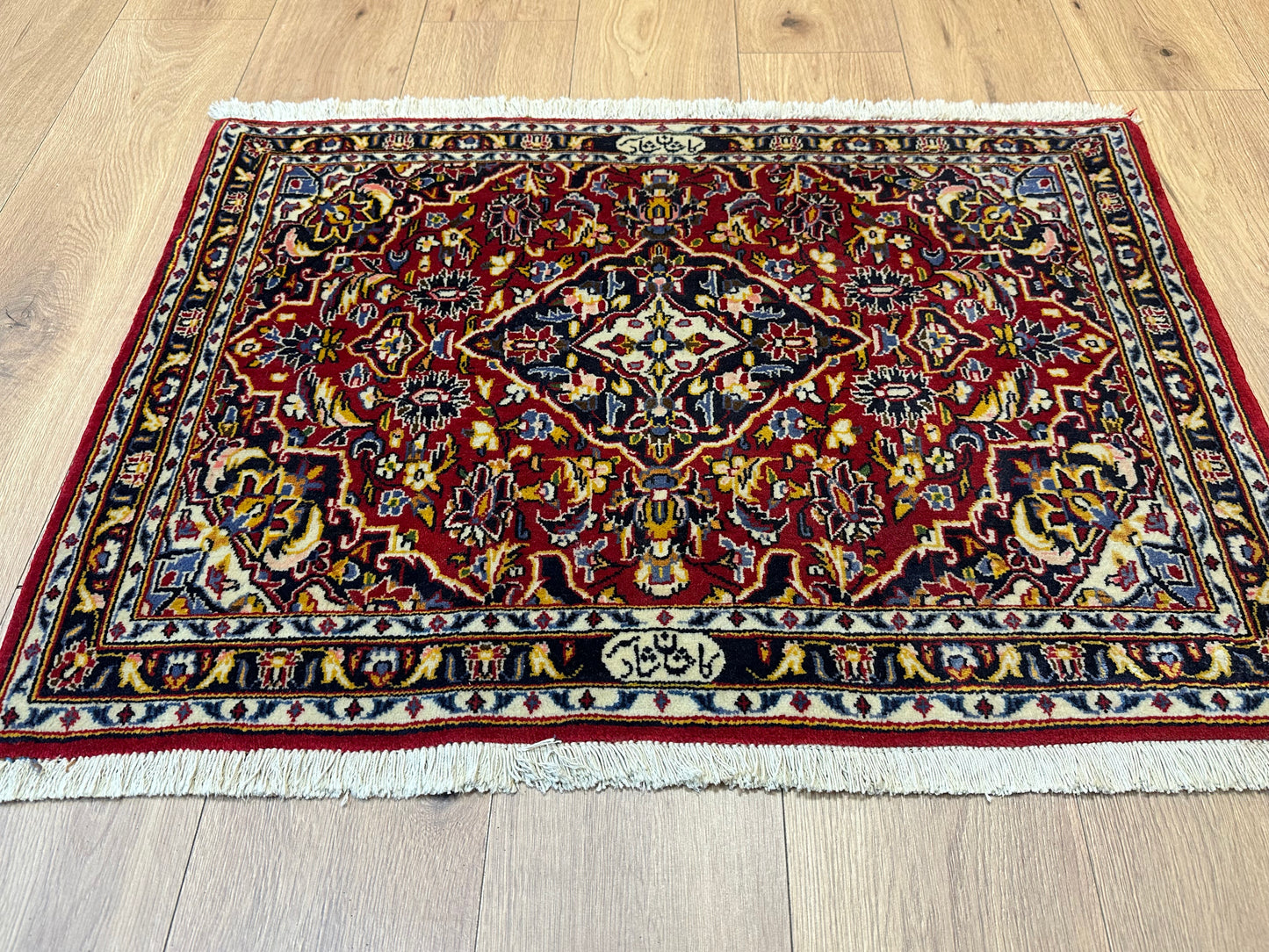 Perser Teppich Keshan Handgeknüpft aus hochwertiger Korkwolle 100x70cm