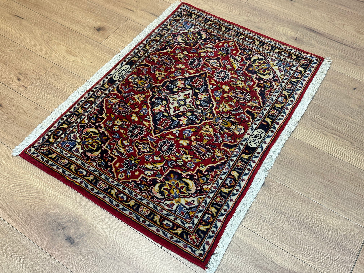 Perser Teppich Keshan Handgeknüpft aus hochwertiger Korkwolle 100x70cm