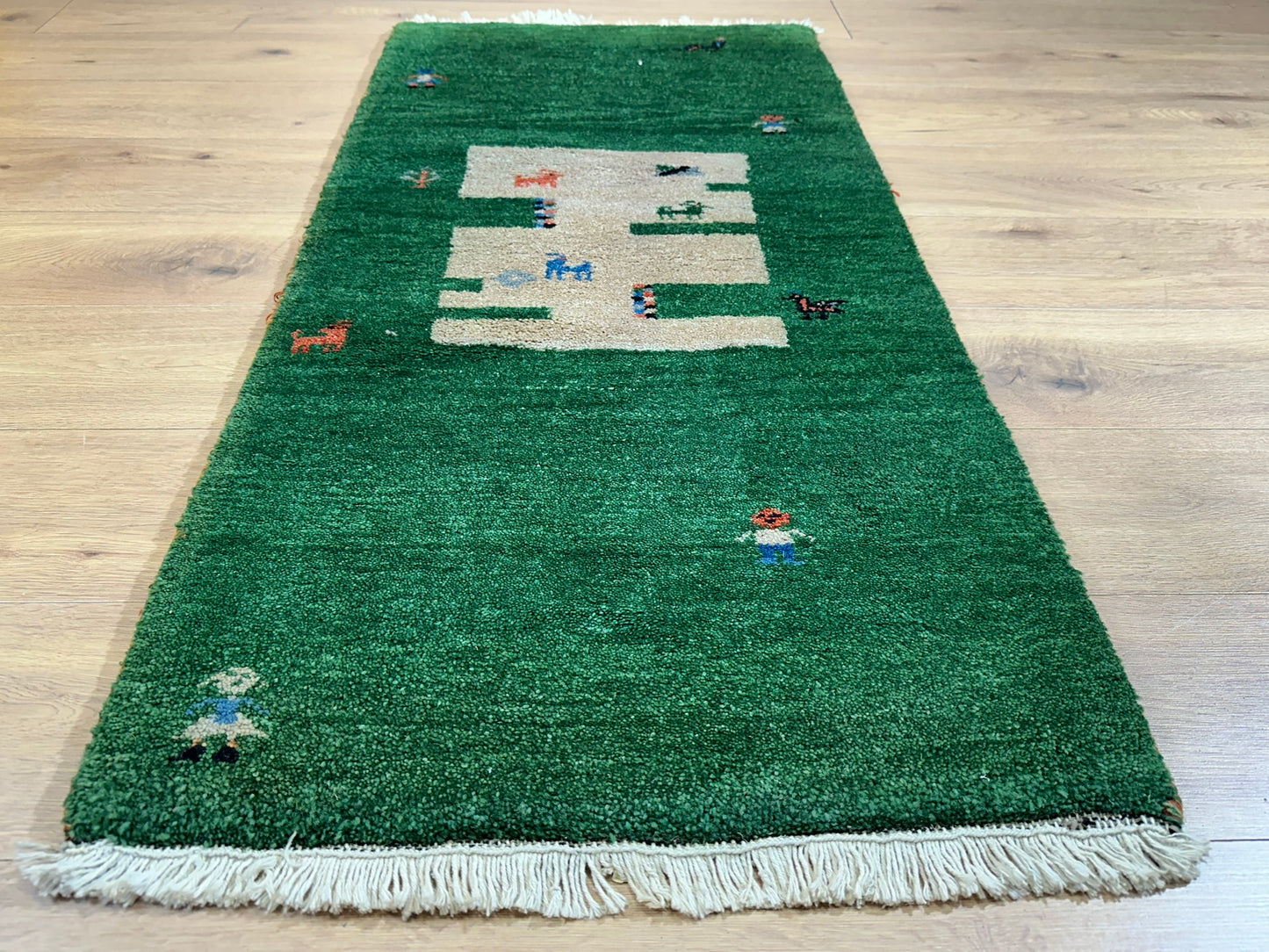 Orientteppich handgeknüpft Gabbeh Indian 137x68 cm