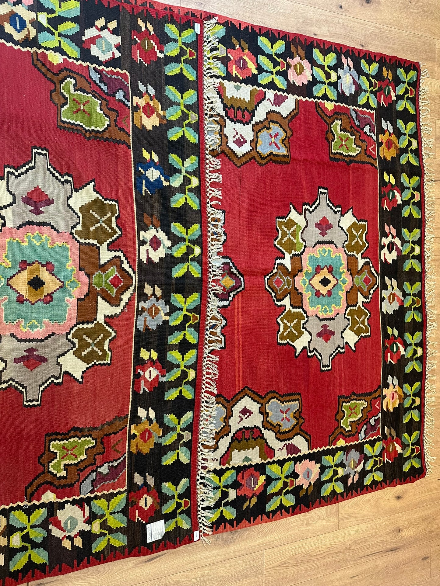 Orientteppich handgeknüpft 270x207cm antik naturfarben Karadga Kelim