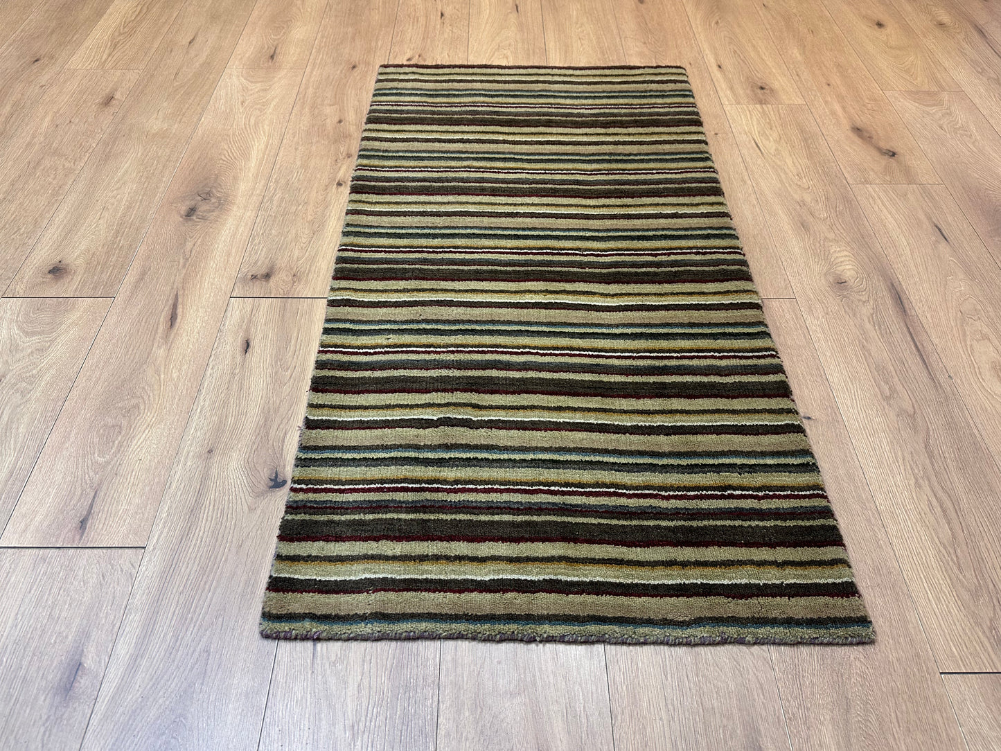 Perser Teppich Gabbeh – Handgeknüpft im modernen Nomadenstil – 142 x 72 cm