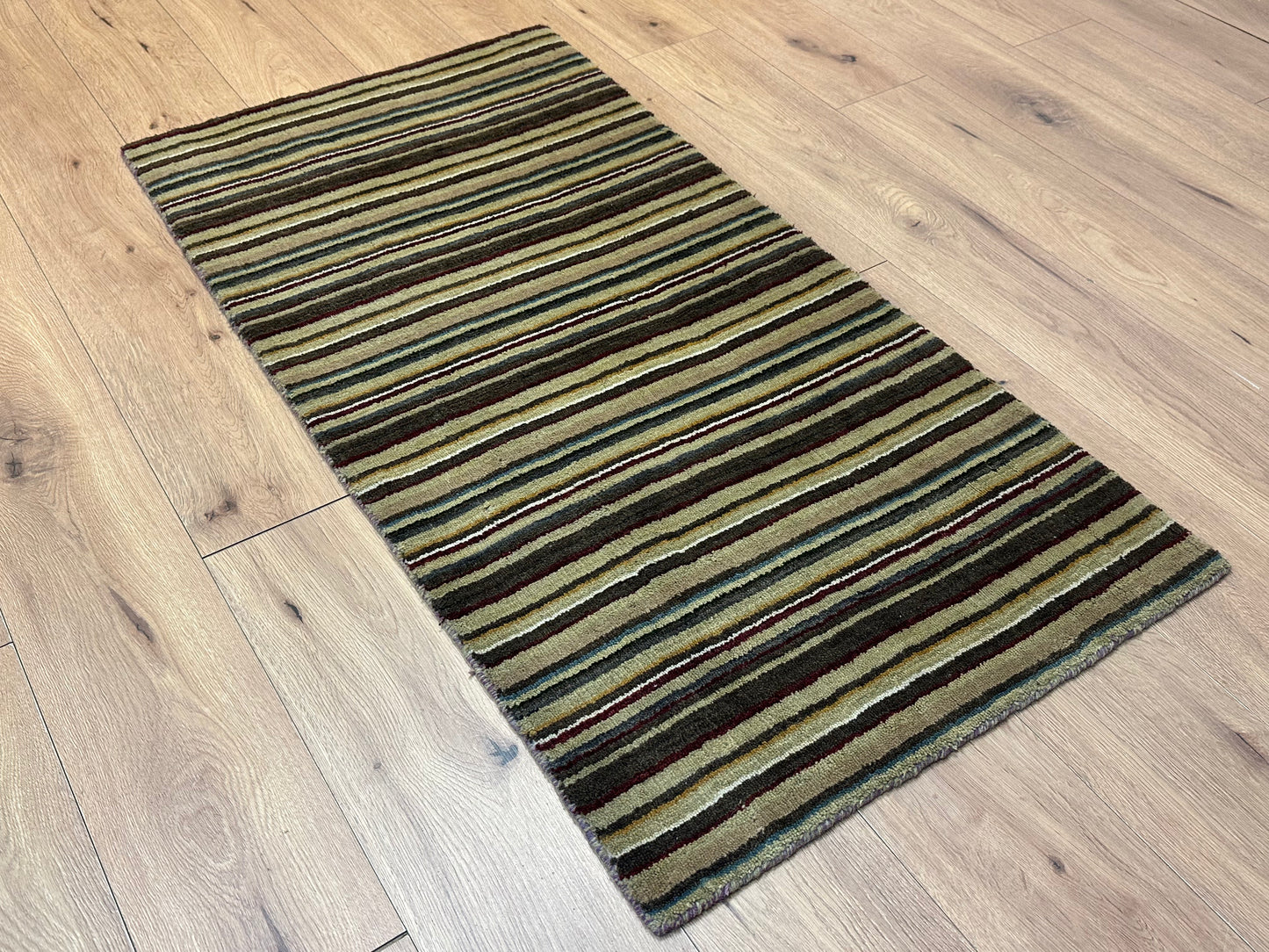 Perser Teppich Gabbeh – Handgeknüpft im modernen Nomadenstil – 142 x 72 cm