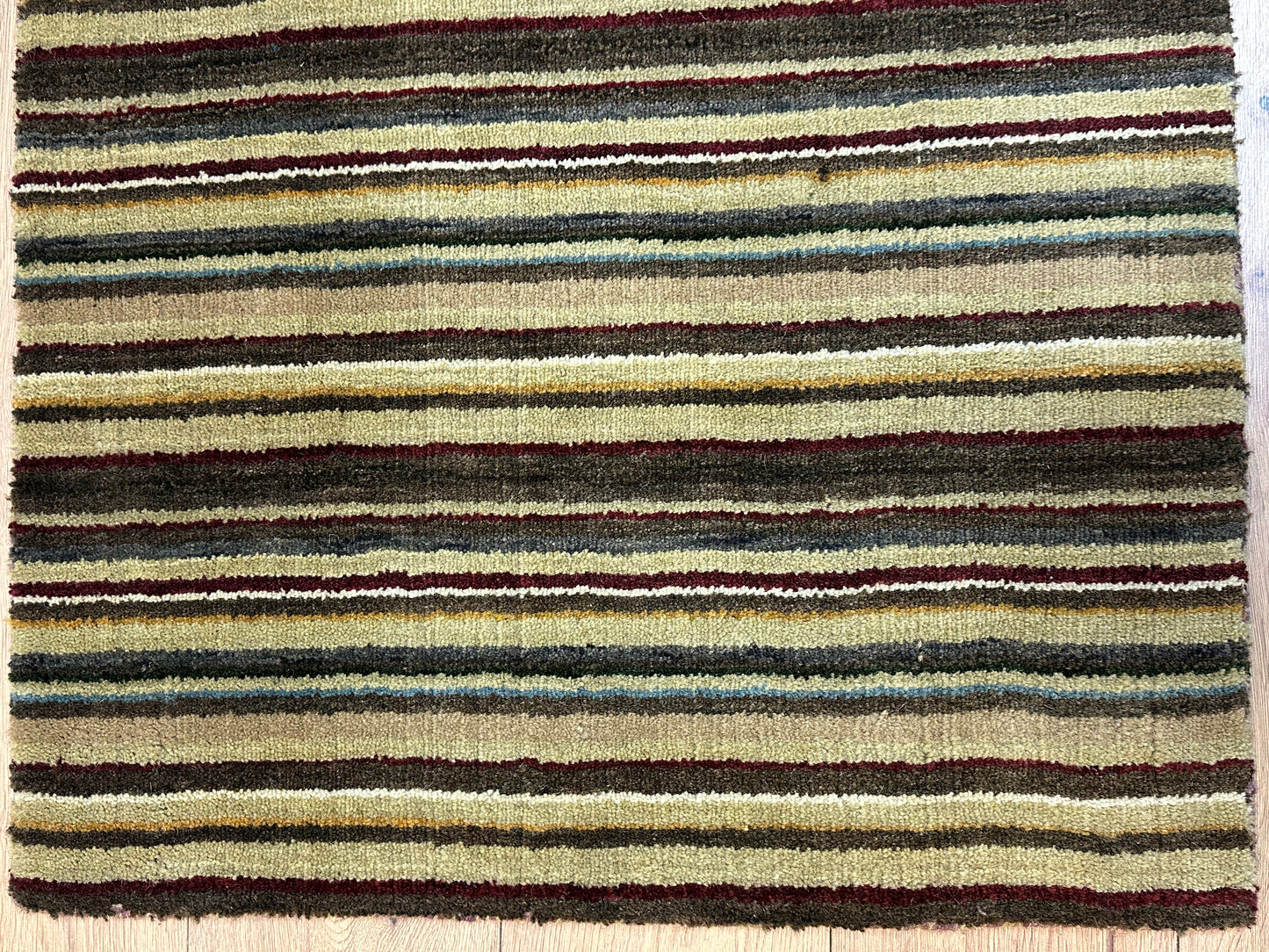 Perser Teppich Gabbeh – Handgeknüpft im modernen Nomadenstil – 142 x 72 cm