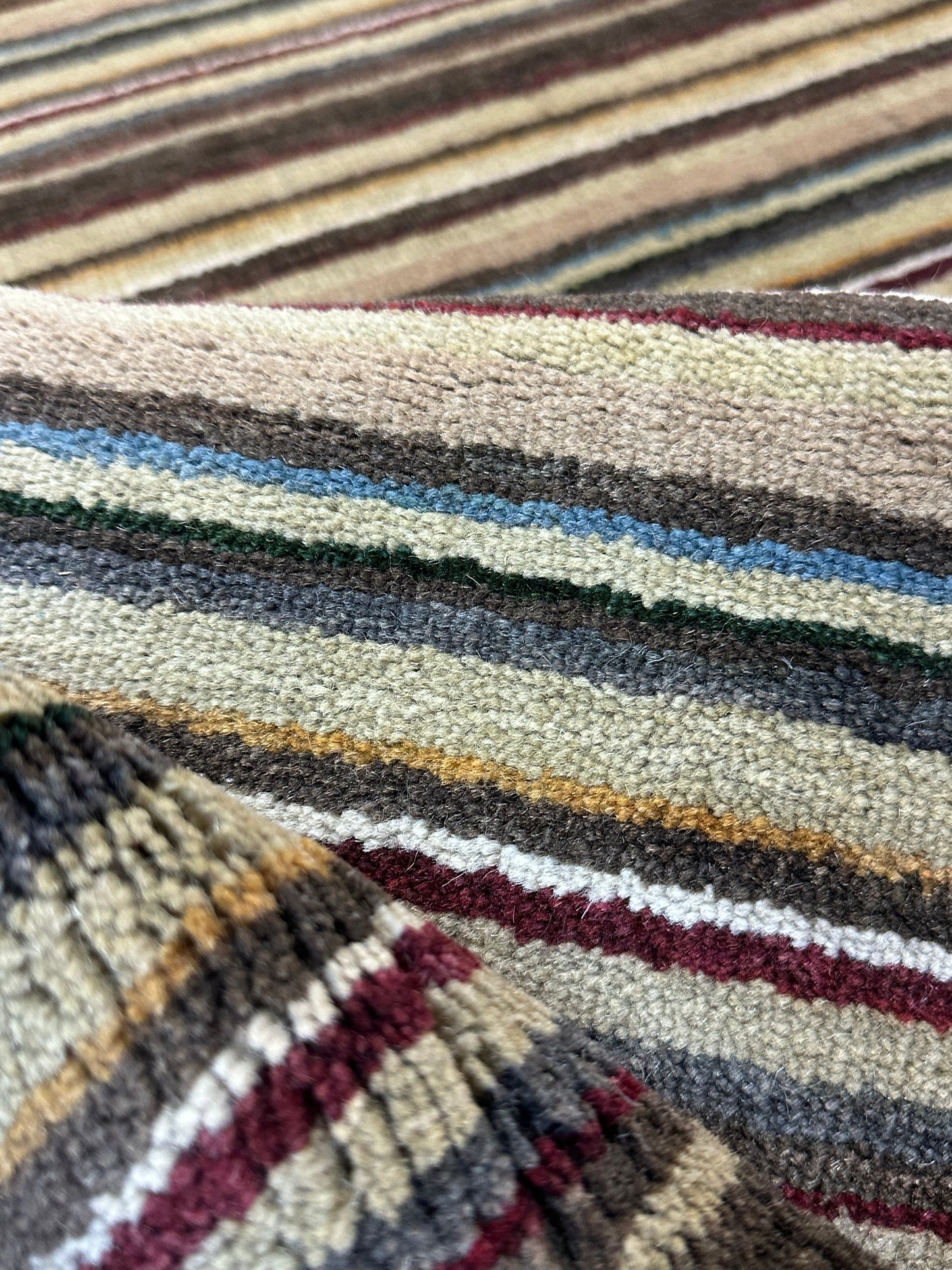 Perser Teppich Gabbeh – Handgeknüpft im modernen Nomadenstil – 142 x 72 cm