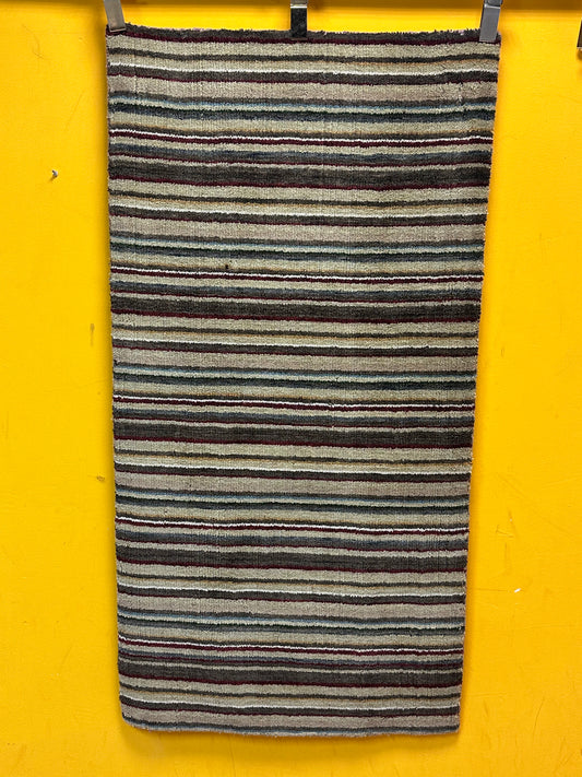 Perser Teppich Gabbeh – Handgeknüpft im modernen Nomadenstil – 142 x 72 cm