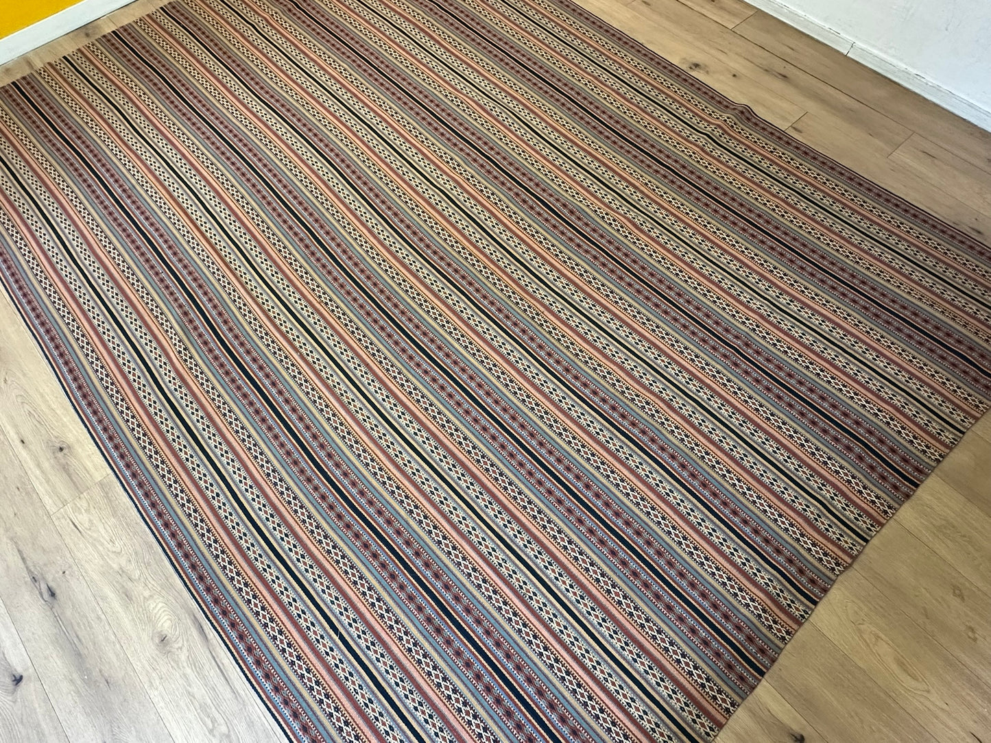 Orientteppich handgeknüpft 352x254 cm antik Naturfarben kelim