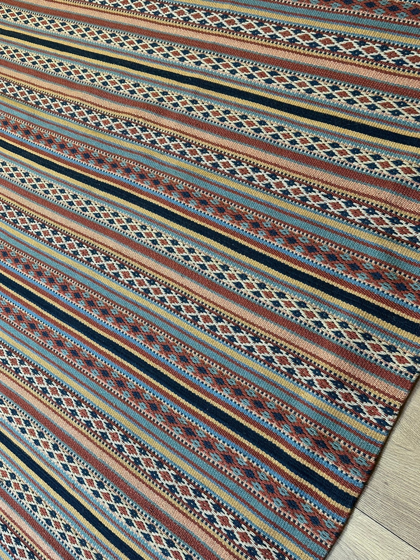 Orientteppich handgeknüpft 352x254 cm antik Naturfarben kelim