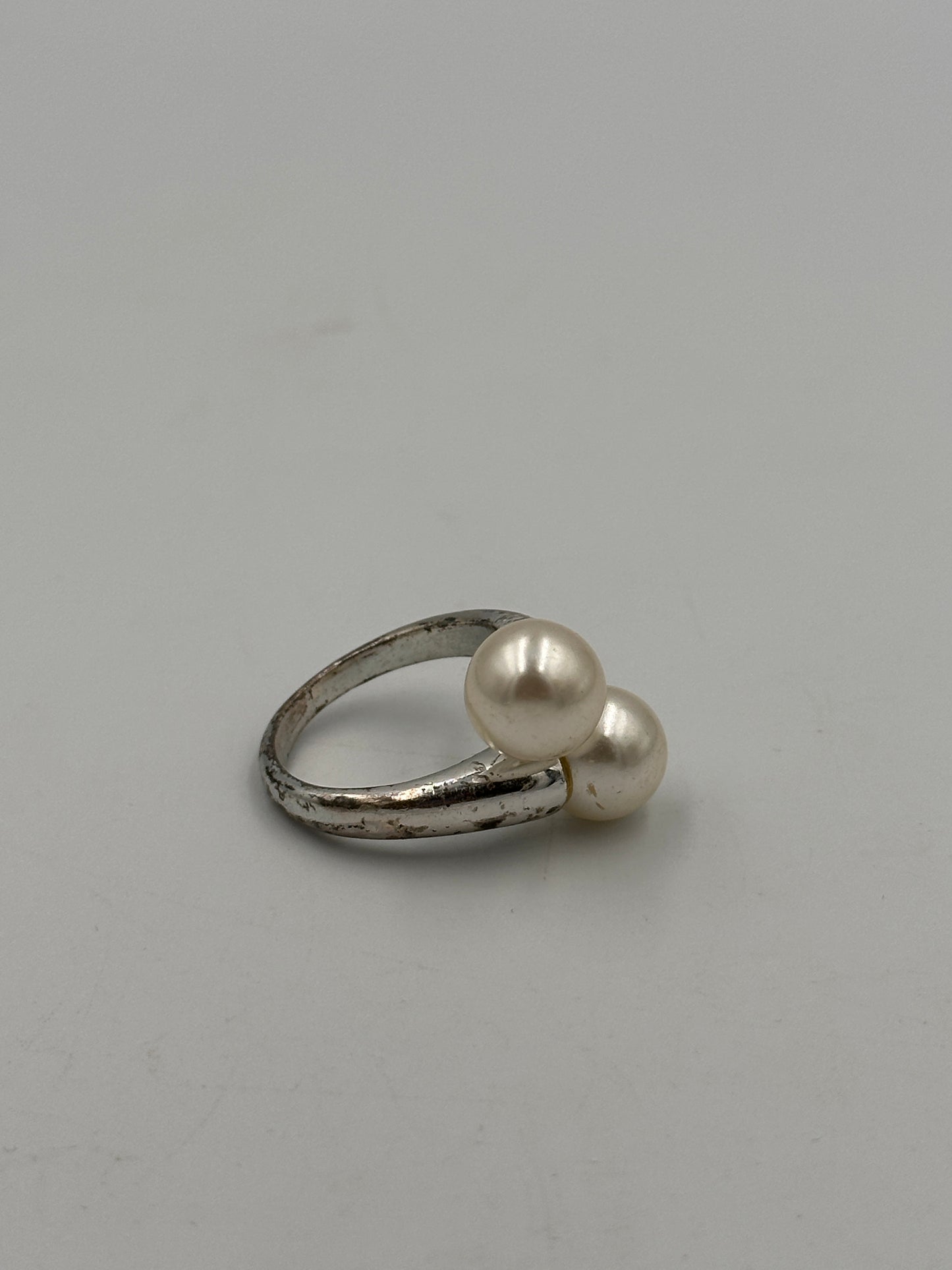 Vintage Edelstein Ring mit Perlen Ringgröße: 56