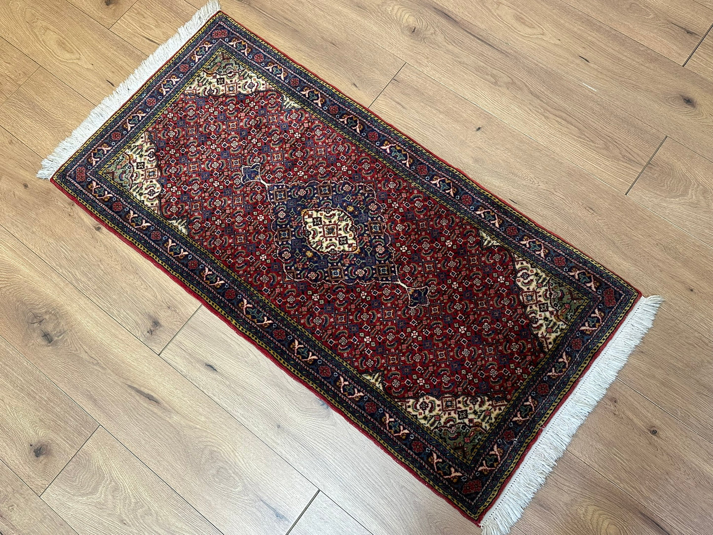 Orientteppich handgeknüpft 133x65 cm Täbriz Mahi