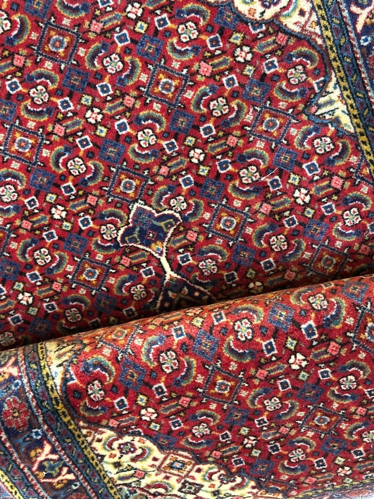 Orientteppich handgeknüpft 133x65 cm Täbriz Mahi