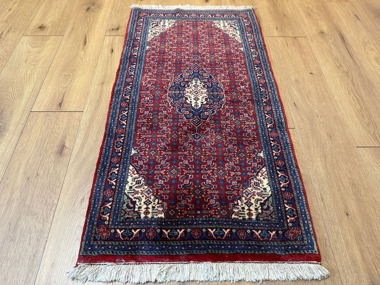 Orientteppich handgeknüpft 125x66 cm Täbriz Mahi