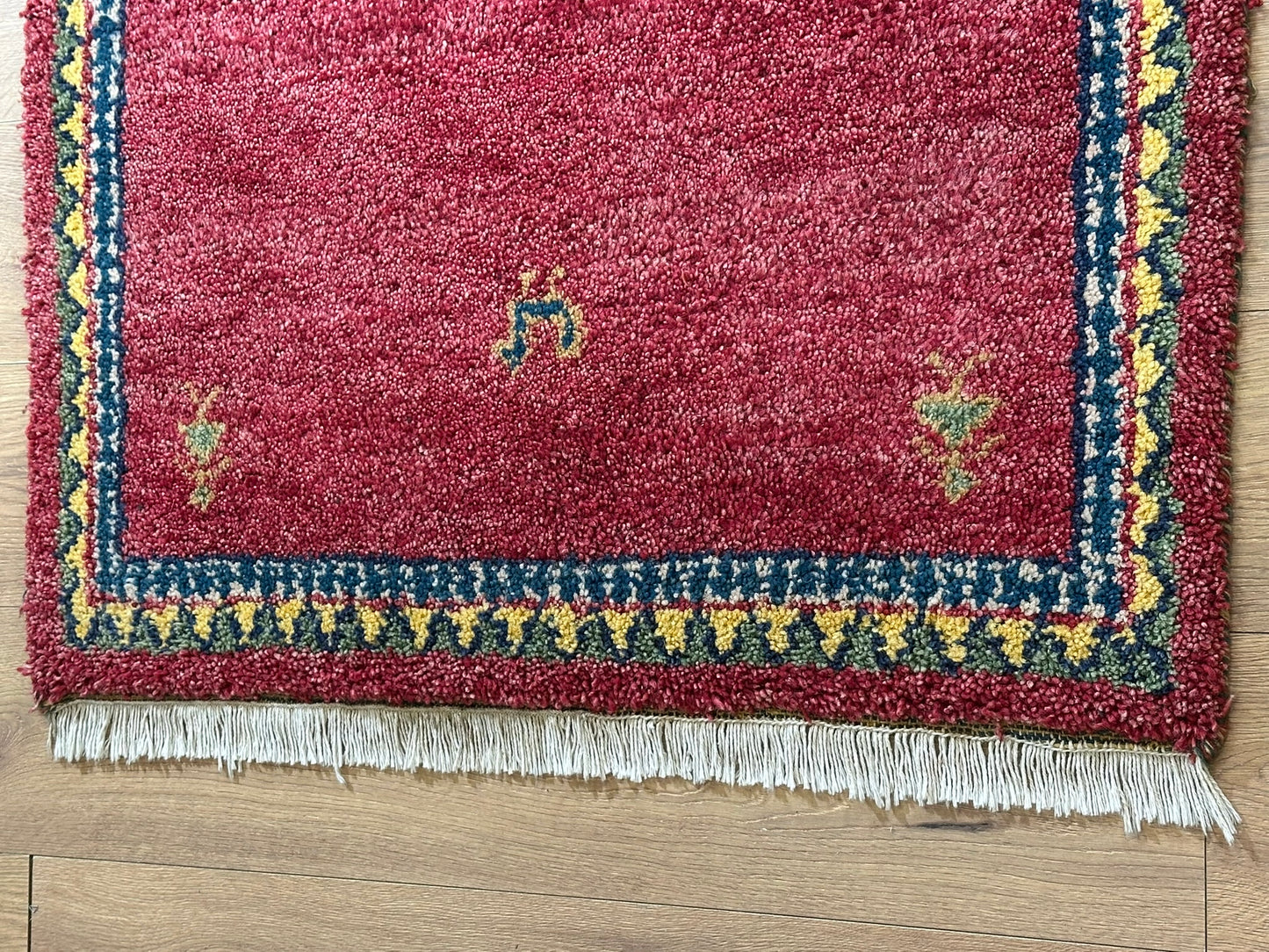 Orientteppich handgeknüpft Gabbeh Indian 164x94 cm