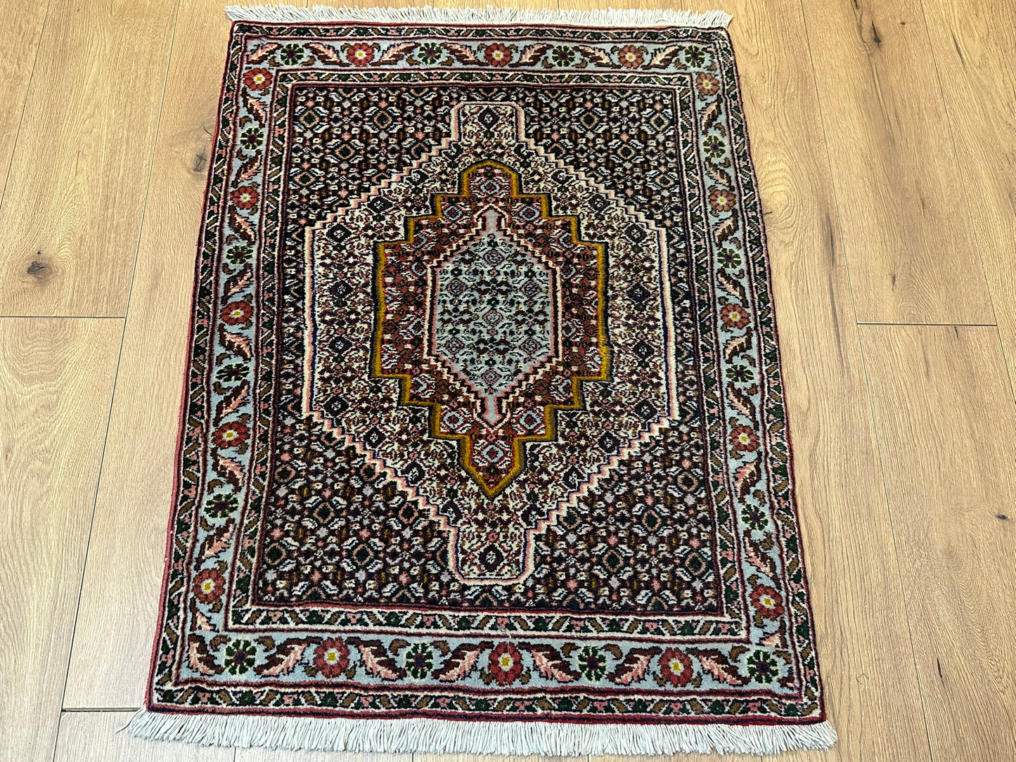 Orientteppich handgeknüpft 102x78 cm Senneh Bidjar