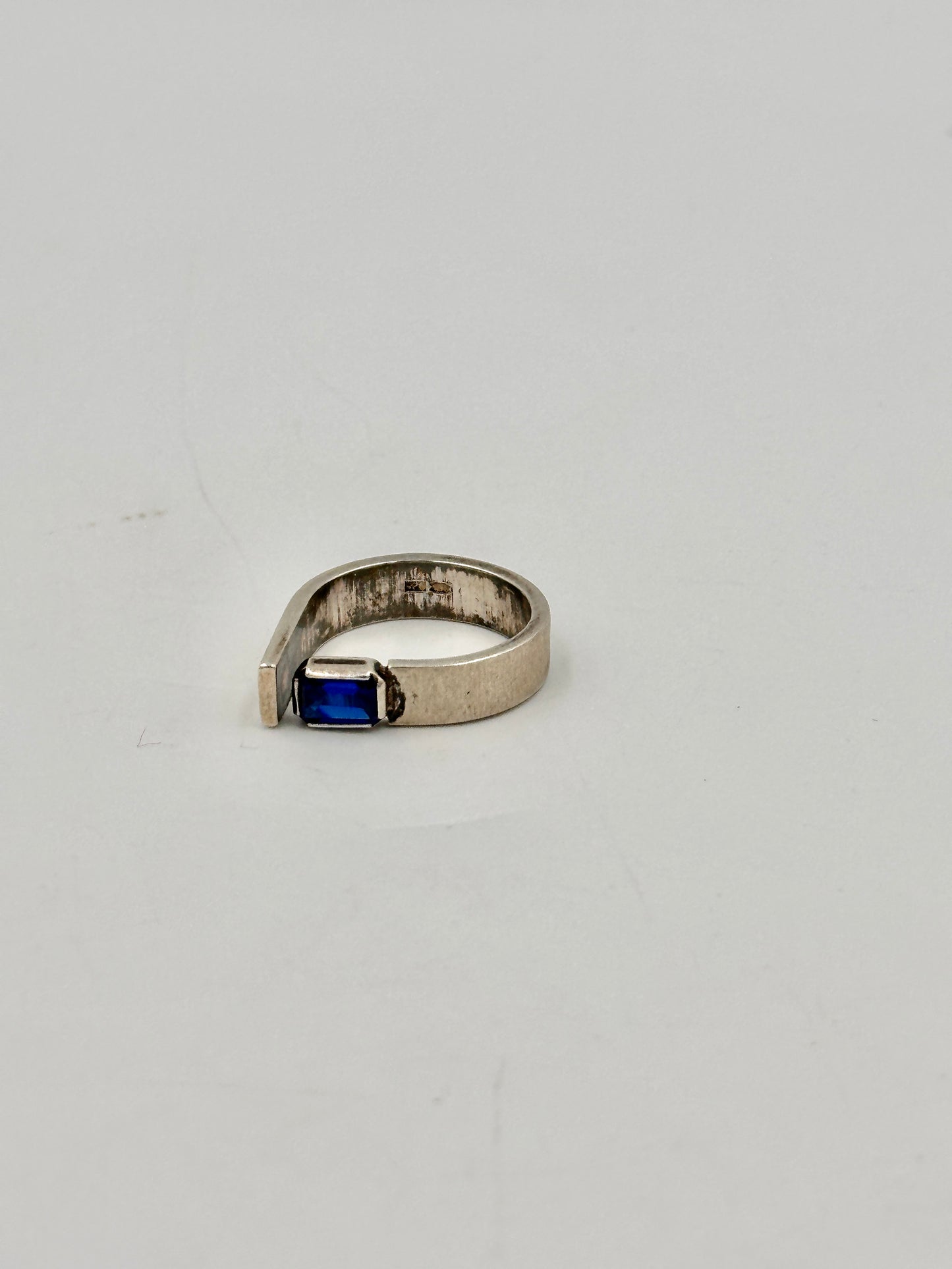 Vintage Silber 925 Designer Ring mit Wunderschönem Blauen Stein