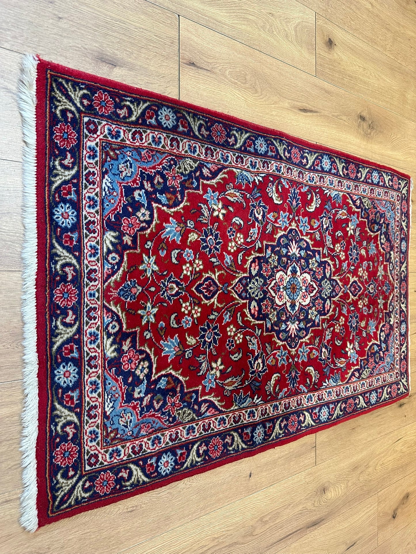 Orientteppich handgeknüpft 133x96 cm Keschan Schurwolle