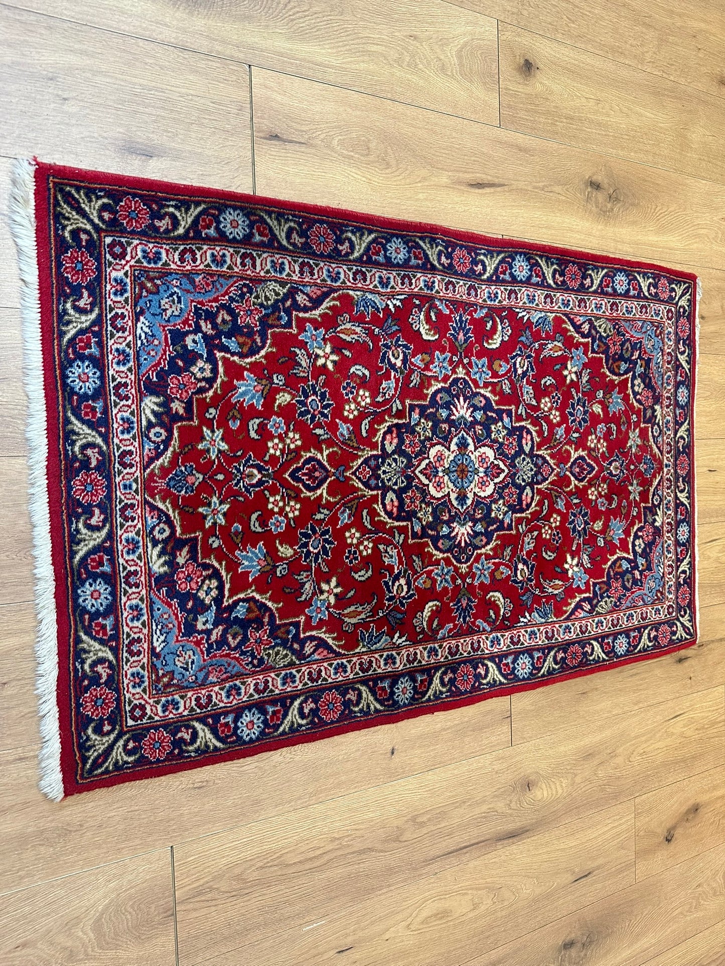 Orientteppich handgeknüpft 133x96 cm Keschan Schurwolle
