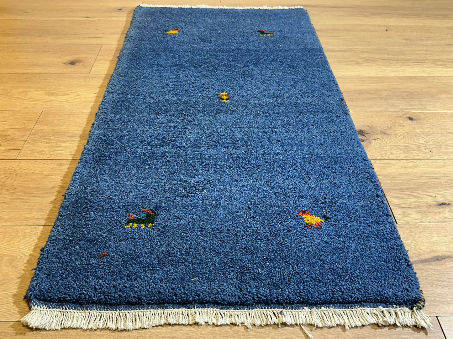 Indischer Gabbeh Orientteppich Handgeknüpft Blau Tiermotive 125x65 cm